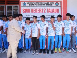 Momen Prabowo Menyanyi Bersama Anak-anak di Pulau Miangas, Wilayah Terluar Indonesia