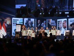 Dari Ben Mboi hingga Cak Noer, Prabowo Ungkap Makna Kepemimpinan: Bekerja, Cintai Rakyat & Gunakan Akal Sehat