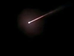 Diduga Meteor, Warga Bolmut Terkejut Dengar Dentuman Keras dan Bola Api Terbakar di Langit