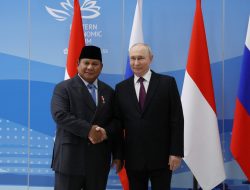 Bertemu Putin, Prabowo Tegaskan Pentingnya Rusia Sebagai Mitra Indonesia