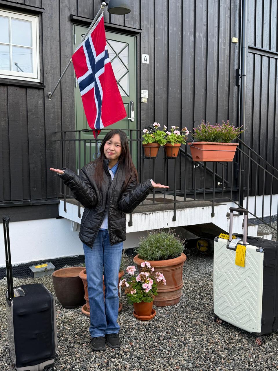 Aflah Riztaniarani (16), Siswa kelas XI SMA Model Terpadu Madani itu kini menjalani pendidikan di Oslo, ibu kota Norwegia.
