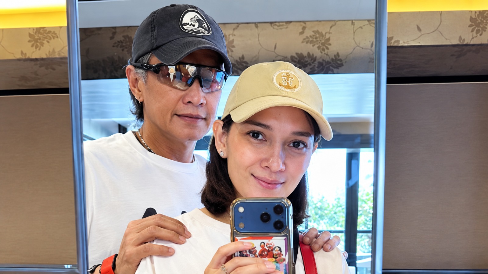 Hendra merupakan lulusan Akademi Kepolisian (Akpol) 1995. Ia kemudian meniti karier di lingkungan Divisi Propam Polri dan menduduki sejumlah posisi strategis.