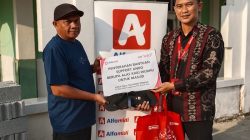 Alfamidi dan Ando Salurkan Sandal Wudhu ke Empat Masjid di Kabupaten Sigi