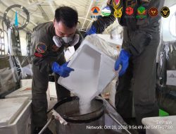 Pemerintah Uji Coba Operasi Modifikasi Cuaca Dry Ice di Sumsel dan Kalteng Kurangi Asap Karhutla
