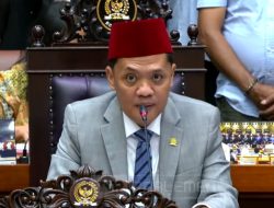 Diuji Komisi III, Calon Kapolri Suyudi Papar Doktrin ‘Polisi Bersama Masyarakat’