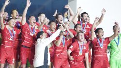 Momen Prabowo Angkat Trofi FIFA ASEAN Cup 2026 Bareng Timnas Indonesia