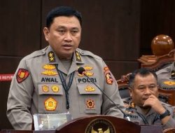 Irjen Pol M. Awal Chairuddin Resmi Dilantik Kapolda Sulsel, Gantikan Djuhandhani